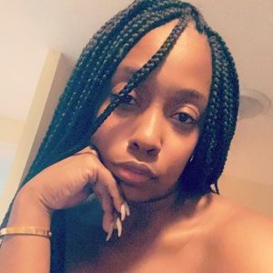 Meet your Posher, Jasmine